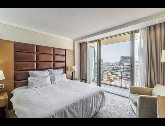 0 BEDROOM APARTMENT FOR SALE IN CAPE TOWN CITY CENTRE